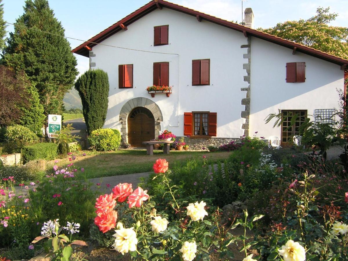 Chambre d'hôtes Altzia 1 Saint-Michel (Pyrenees-Atlantiques) Exterior foto